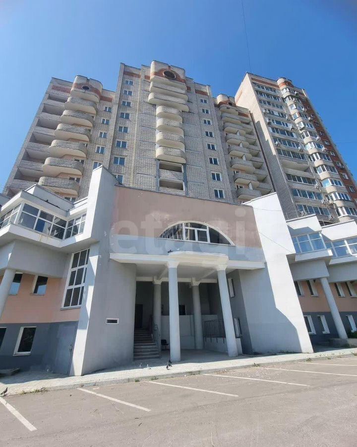 квартира г Хабаровск р-н Железнодорожный ул Воронежская 38а фото 1