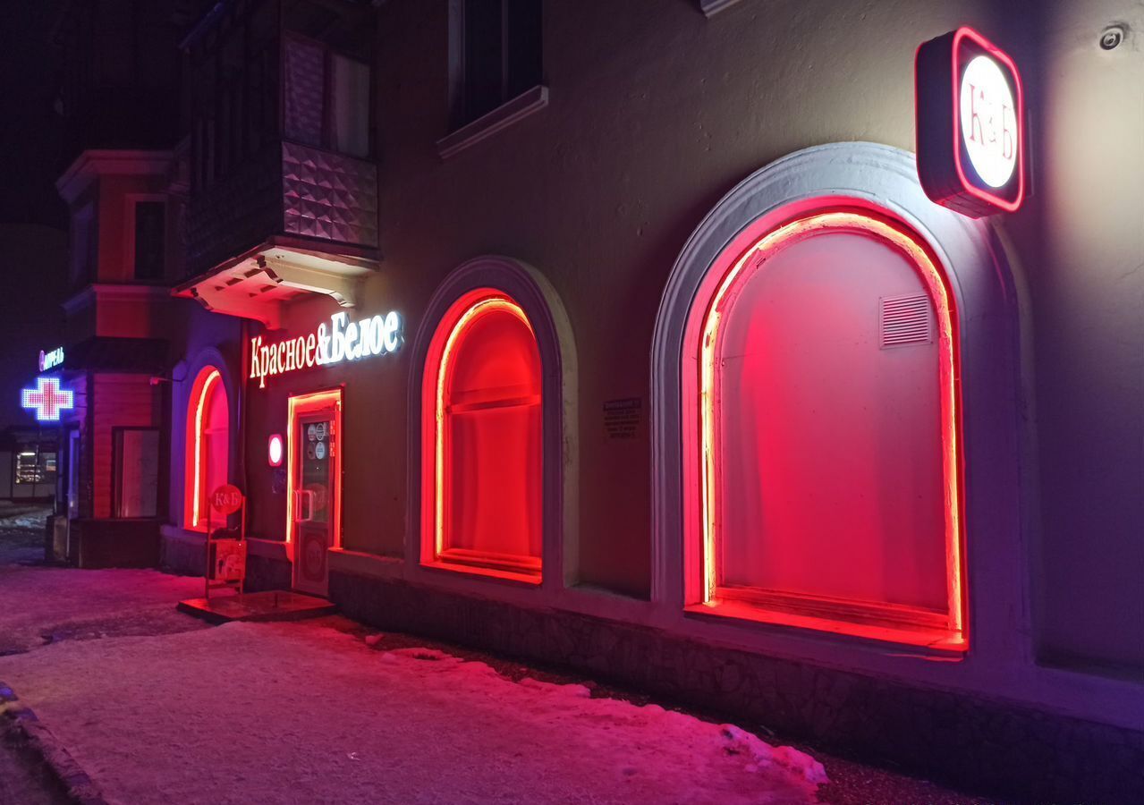 торговое помещение г Салават ул Пушкина 1 фото 1