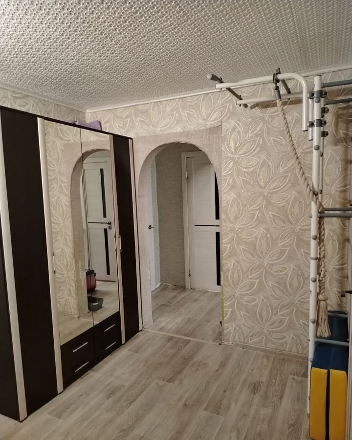 квартира г Братск жилой район Гидростроитель, Заводская ул., 1 фото 3