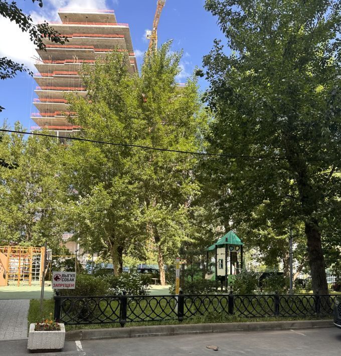 гараж г Москва метро Киевская пр-кт Кутузовский 8 фото 1