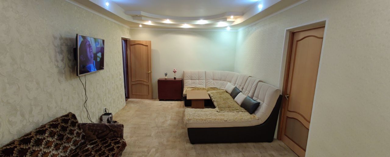 квартира г Гуково ул Шахтерская 45 фото 11