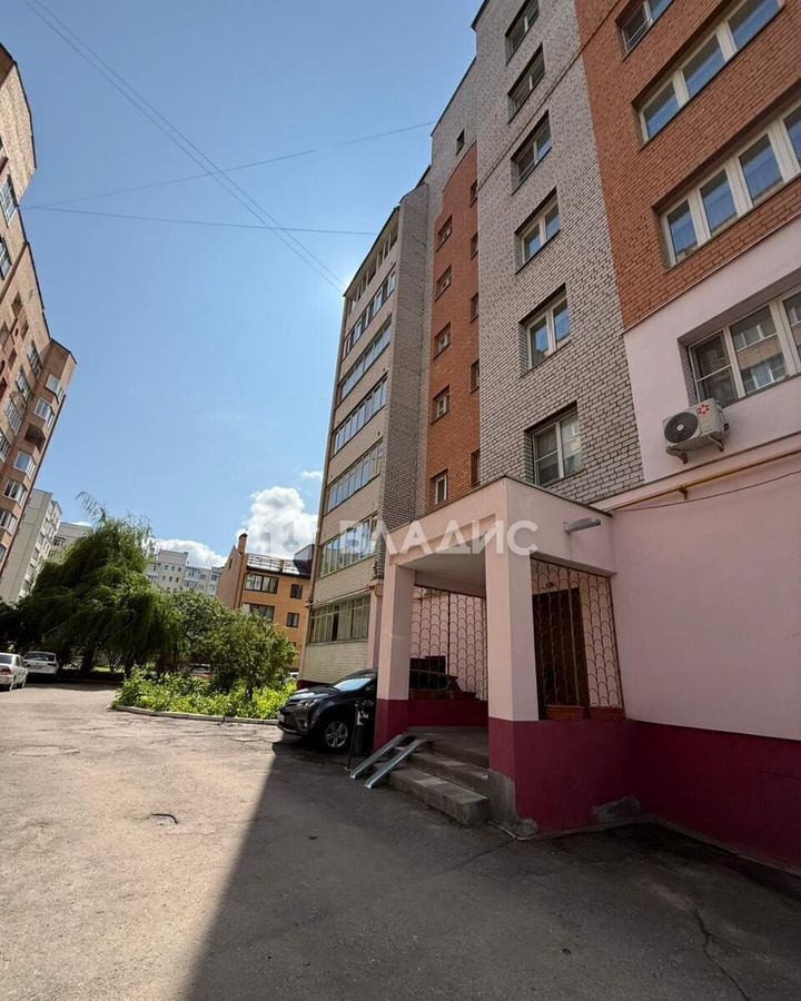 квартира г Калуга р-н Московский ул Пролетарская 51 фото 2