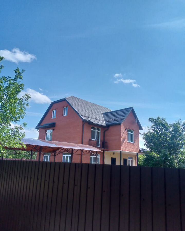 дом городской округ Наро-Фоминский г Апрелевка 27 км, Счастливая ул., 47, садоводческое некоммерческое товарищество Родник, Киевское шоссе фото 1