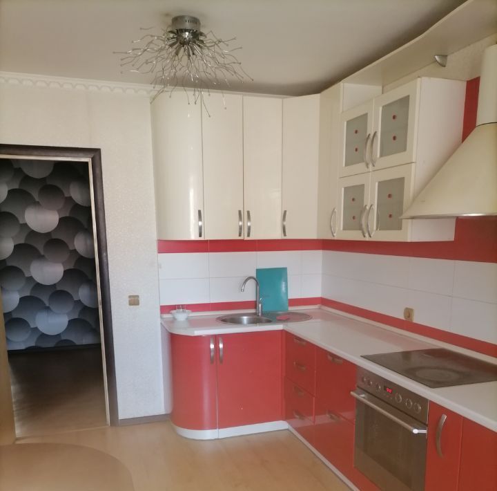 квартира г Тольятти р-н Автозаводский ул Офицерская 17 фото 2