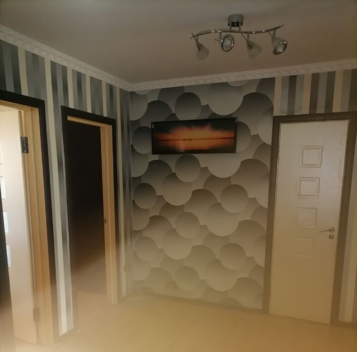 квартира г Тольятти р-н Автозаводский ул Офицерская 17 фото 3