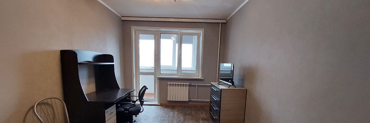 квартира г Тольятти р-н Автозаводский ш Южное 19 фото 2