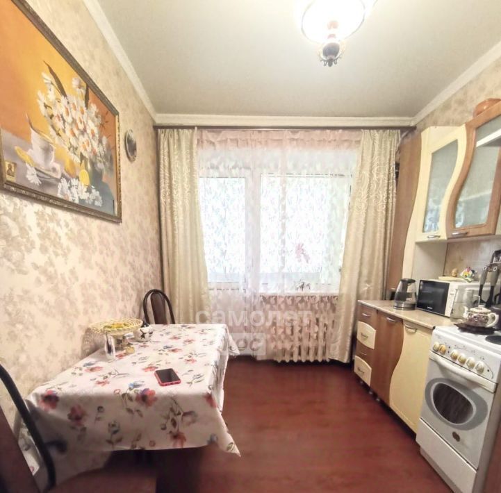квартира г Астрахань р-н Советский проезд Воробьева 12к/2 фото 3