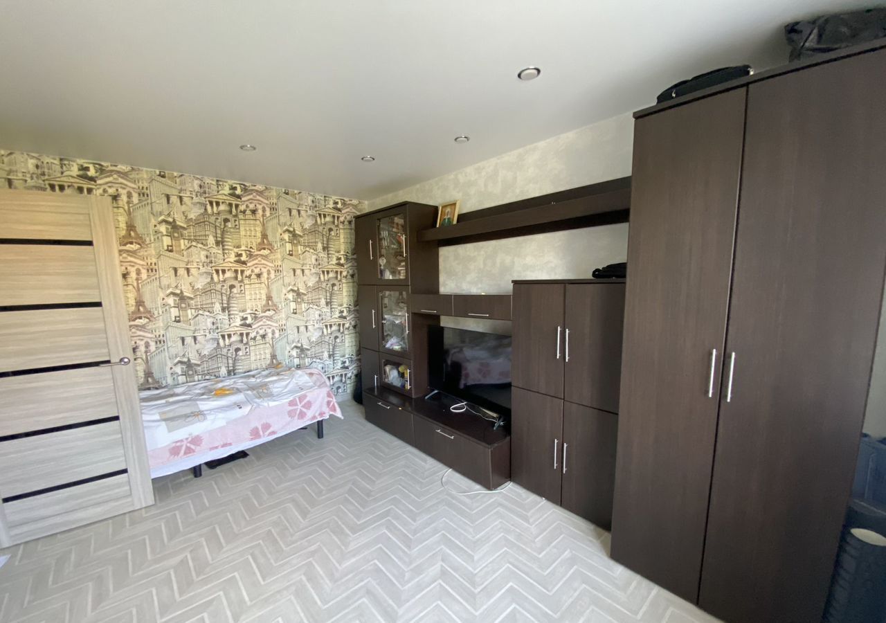 квартира г Тольятти р-н Автозаводский ул Юбилейная 85 фото 4
