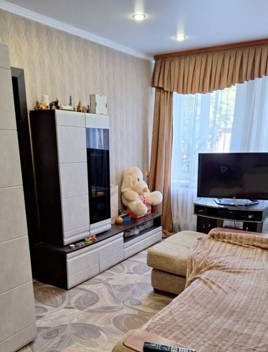 квартира г Брянск рп Радица-Крыловка Бежицкий район р-н Бежицкий ул Гвардейская 4 фото 1