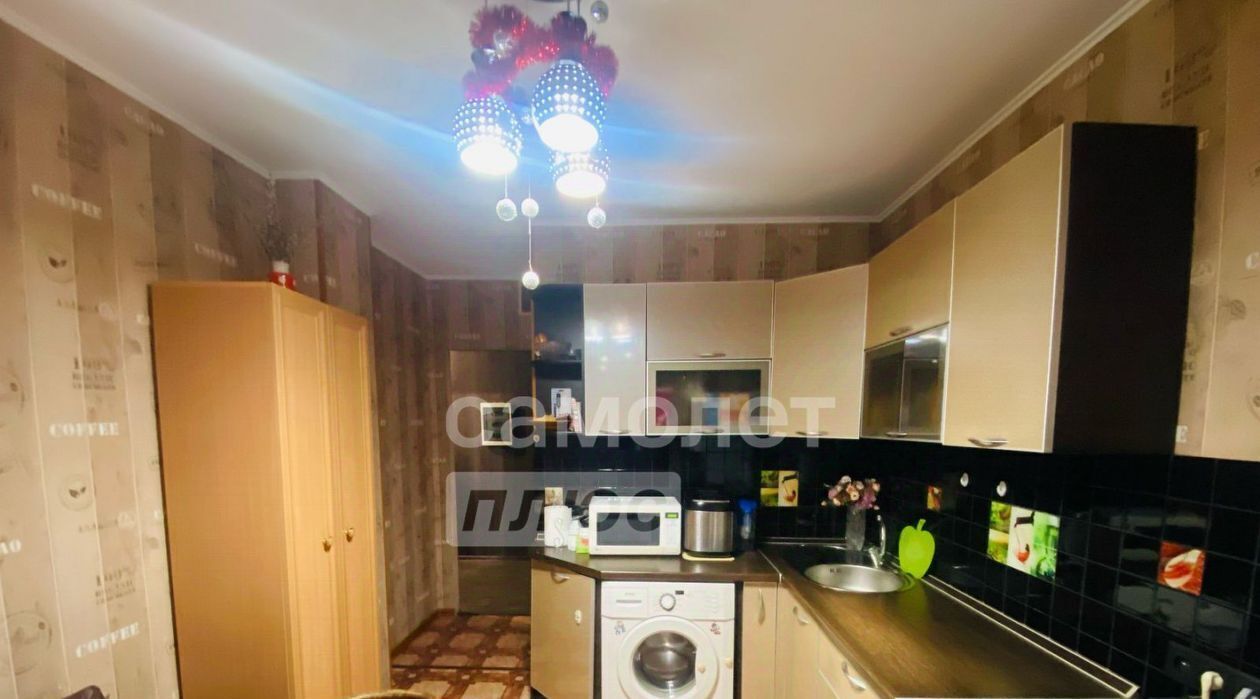 квартира г Омск р-н Кировский б-р Архитекторов 4 фото 3