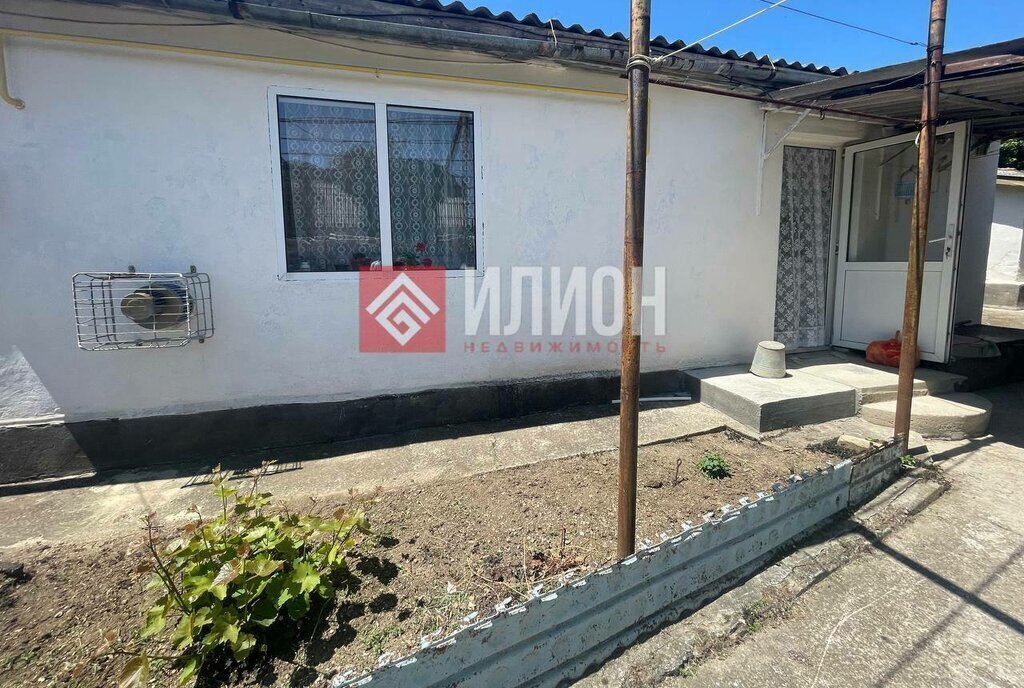 дом р-н Кировский г Старый Крым ул Суворова фото 4
