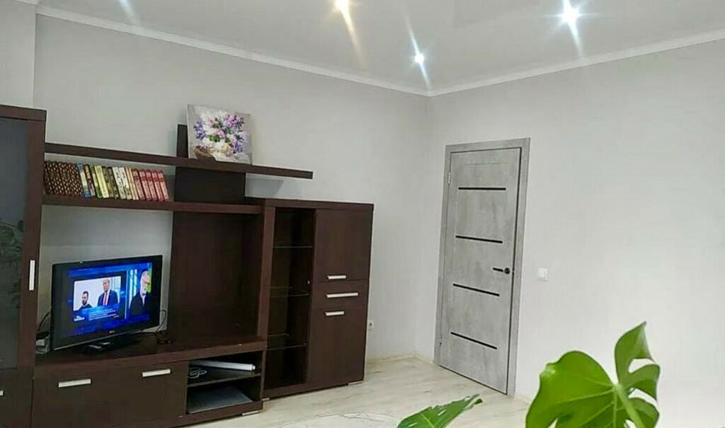 квартира г Калининград ул В.Денисова 26 фото 1