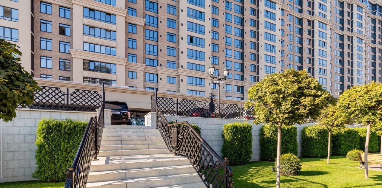 квартира г Краснодар р-н Западный ул Дальняя 8к/1 фото 1