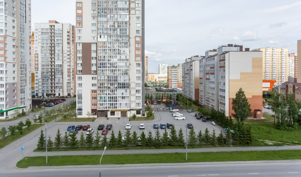 квартира г Тобольск 39, 10-й микрорайон фото 2