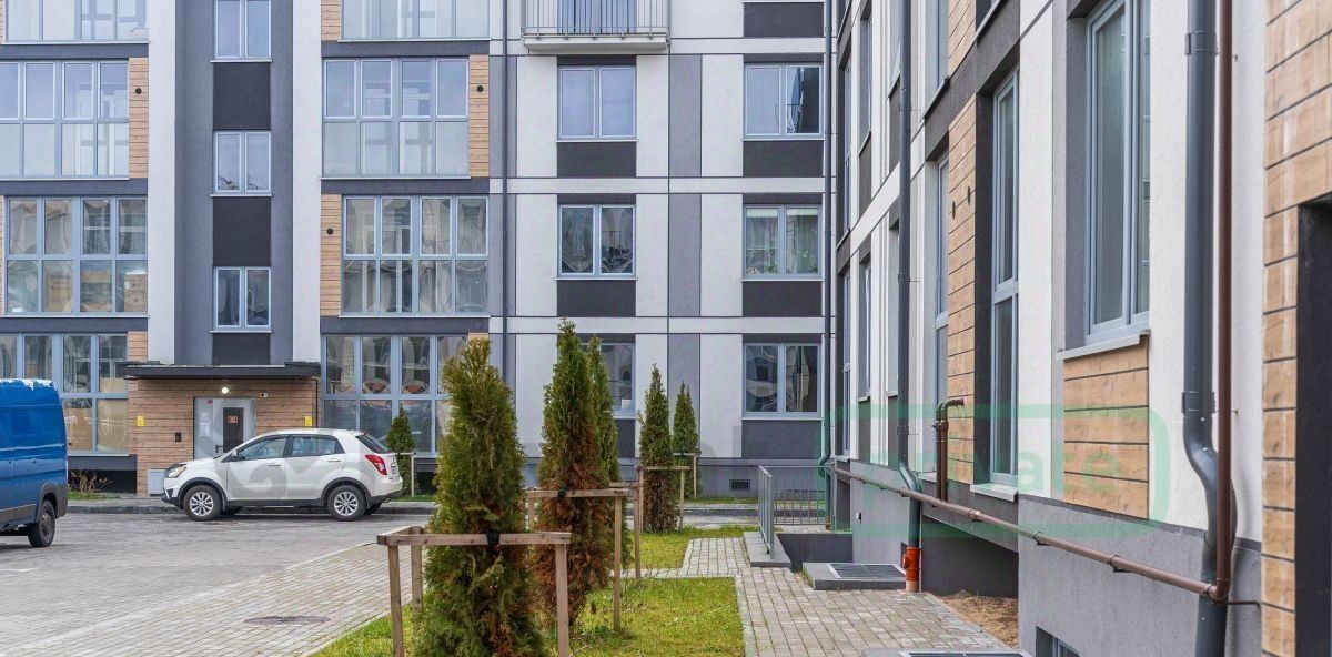 квартира г Калининград р-н Центральный ул Сержанта Мишина 81к/2 фото 3