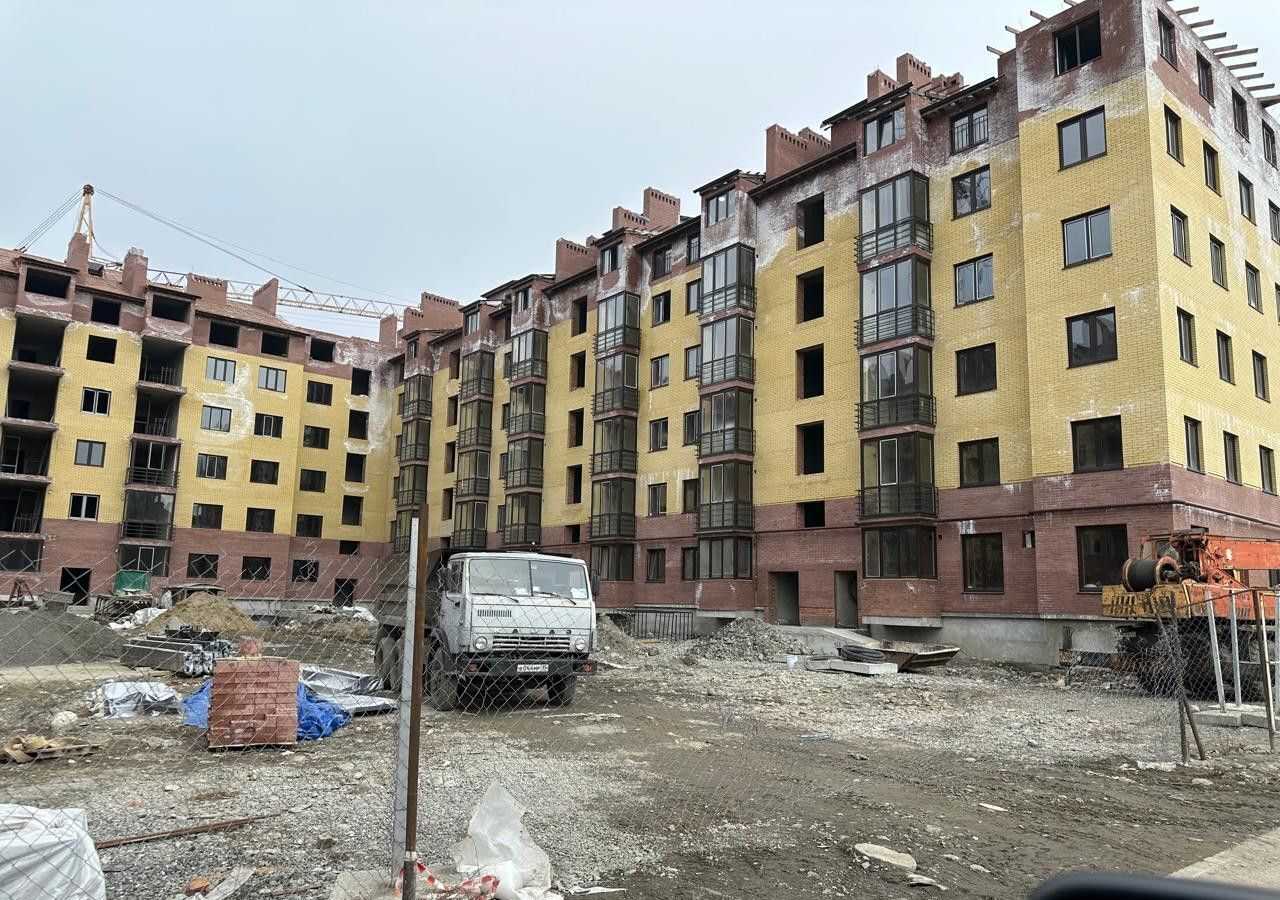 квартира г Владикавказ р-н Северо-Западный ул Билара Кабалоева 18 Республика Северная Осетия — Владикавказ фото 1