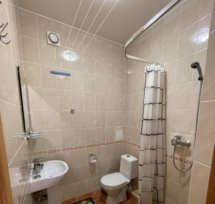комната г Геленджик ул Декабристов 24 Центр фото 4