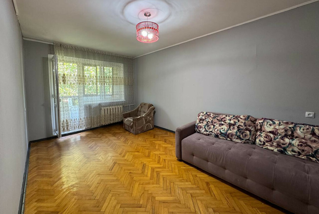 квартира г Нальчик ул Ватутина 34 фото 2
