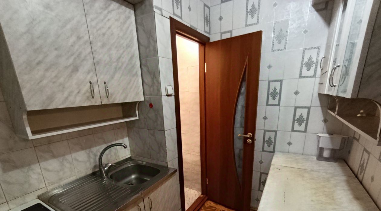 квартира г Астрахань р-н Трусовский ул Тренева 29б фото 5