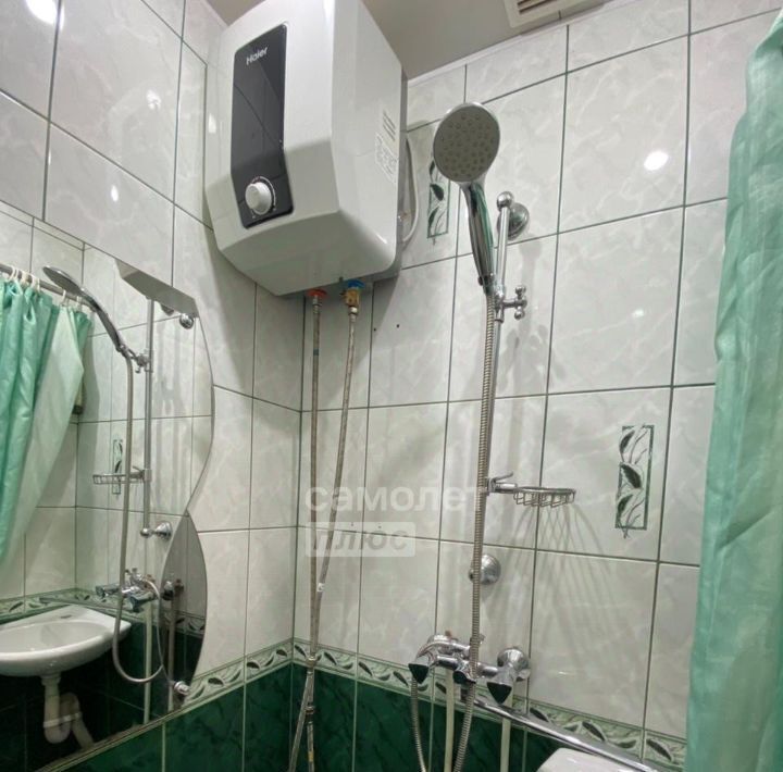 квартира г Астрахань р-н Советский ул Ахшарумова 68а фото 14