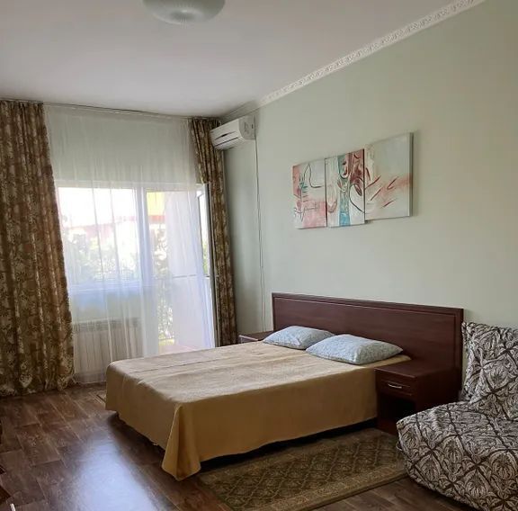 комната г Геленджик Голубая Бухта мкр Голубая бухта ул Океанологов 13 фото 1
