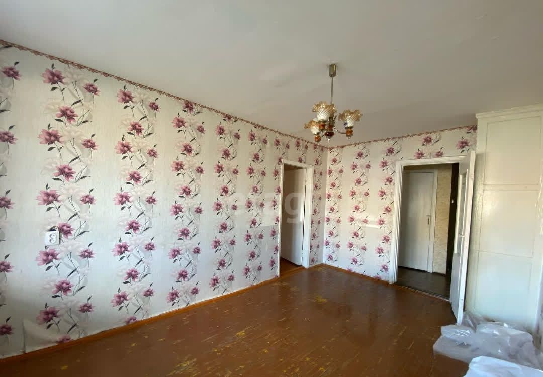 квартира г Каменск-Уральский ул Кирова 8 фото 1