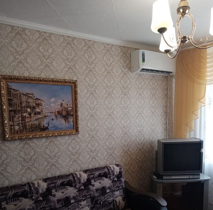 квартира г Астрахань р-н Советский ул Боевая 66а фото 2