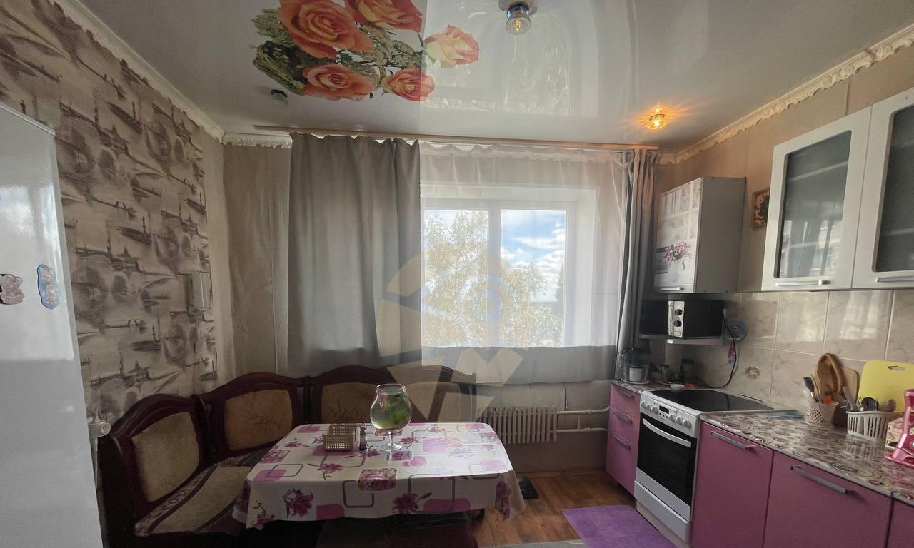 квартира г Старый Оскол м-н, Конева, 6а фото 1