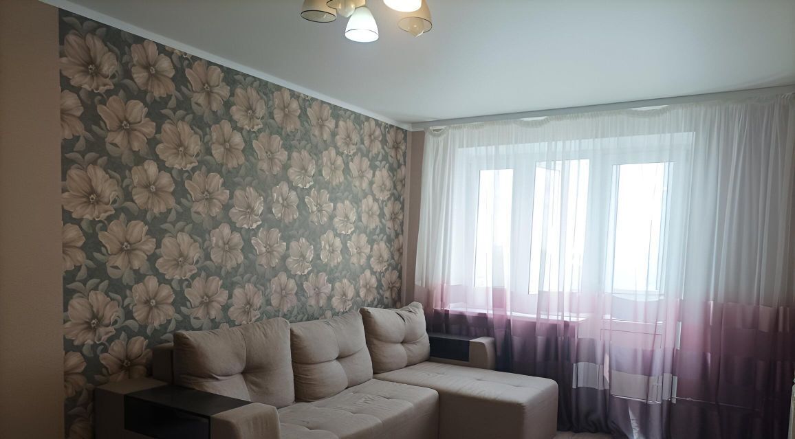 квартира г Курск р-н Центральный пр-кт Вячеслава Клыкова 1 фото 1