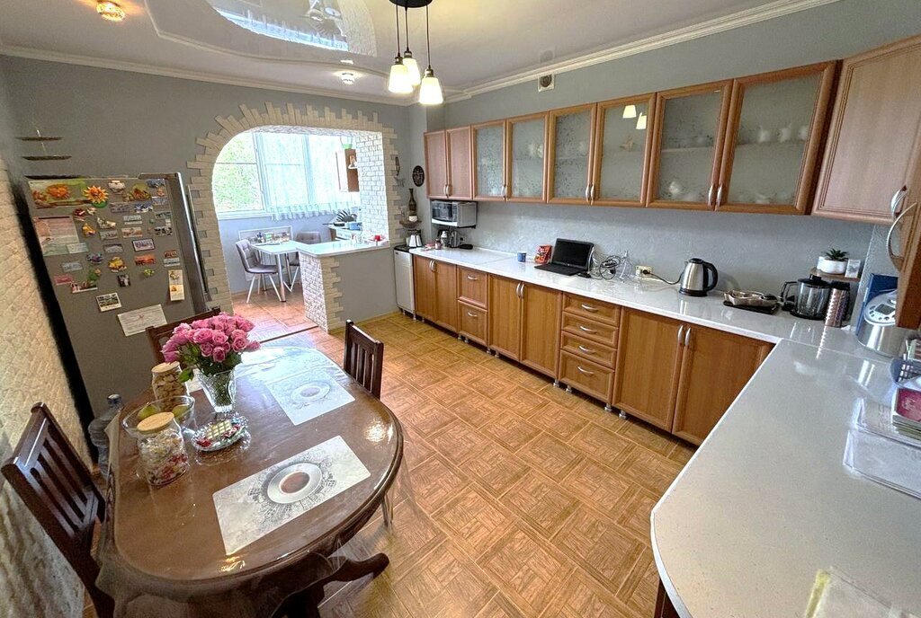 квартира г Астрахань ул Звездная 49к/3 фото 2