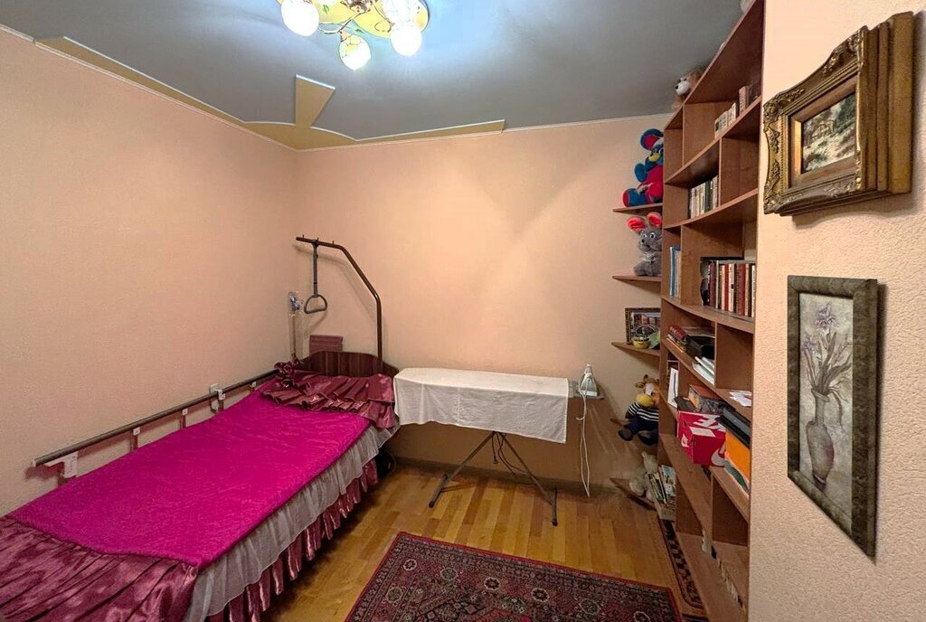 квартира г Астрахань ул Звездная 49к/3 фото 18