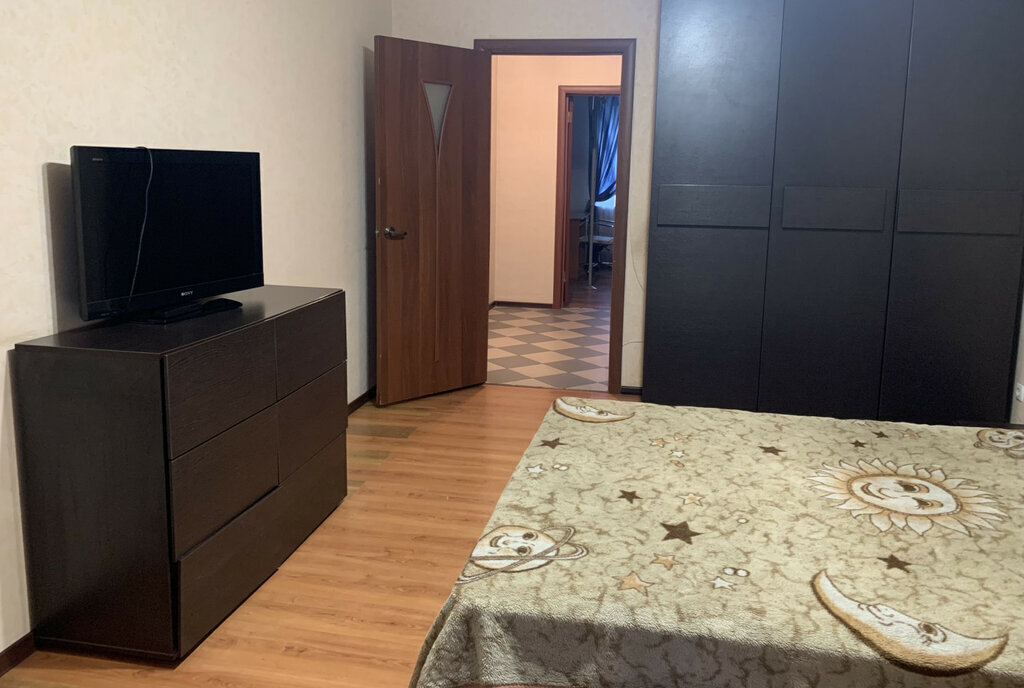 квартира г Саратов р-н Ленинский 5 квартал ул им Блинова Ф.А. 4 фото 4