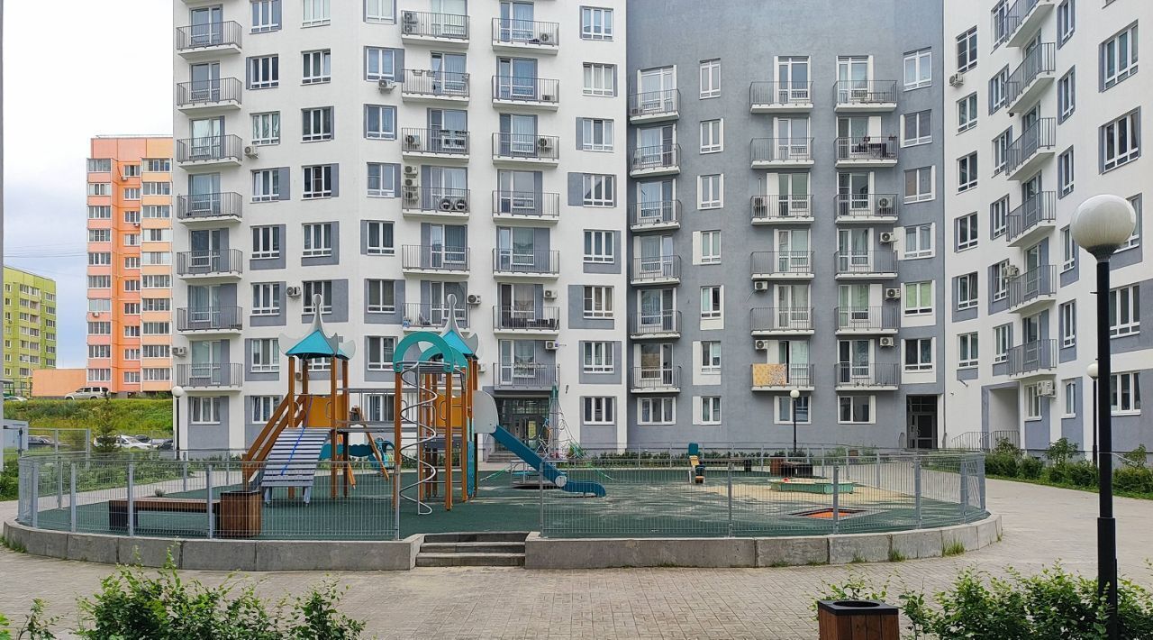 квартира г Ульяновск р-н Ленинский ул Защитников Отечества 25 фото 1