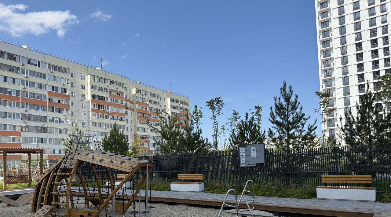 квартира г Ульяновск р-н Засвияжский ул Аблукова 22 фото 12
