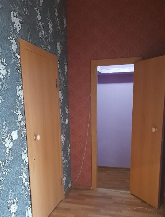 квартира г Омск р-н Кировский Солнечный ул 3-я Любинская 26а фото 9