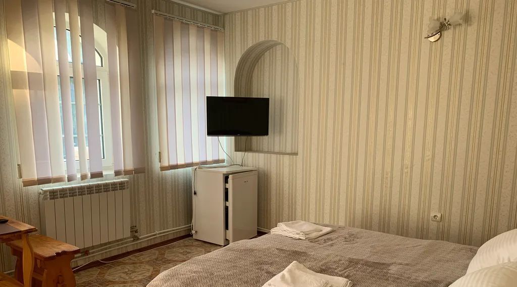 комната г Ялта пгт Форос ул Космонавтов 16а фото 2