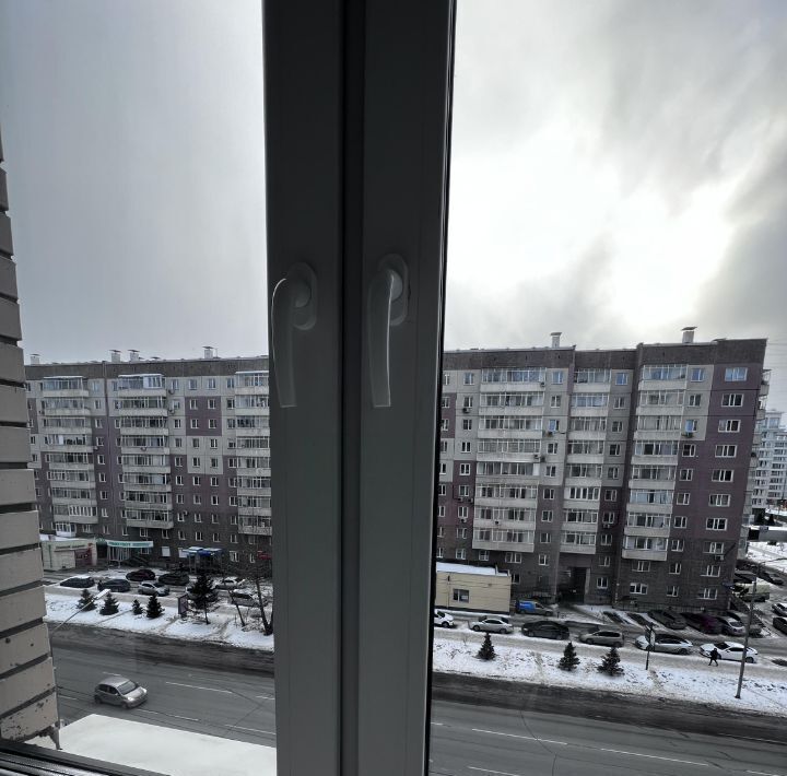 квартира г Красноярск р-н Советский ул 78 Добровольческой Бригады 26 фото 24
