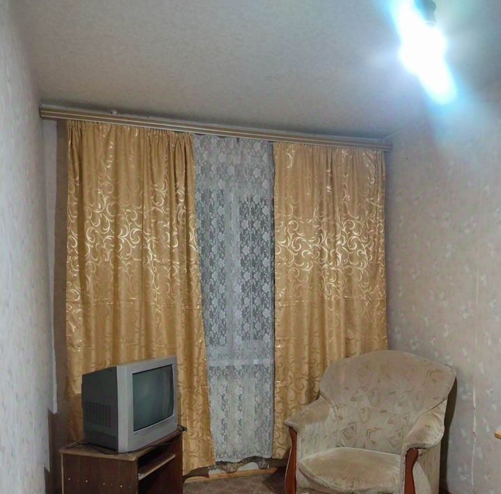 квартира г Саратов р-н Кировский ул Луговая 10а/20 фото 8