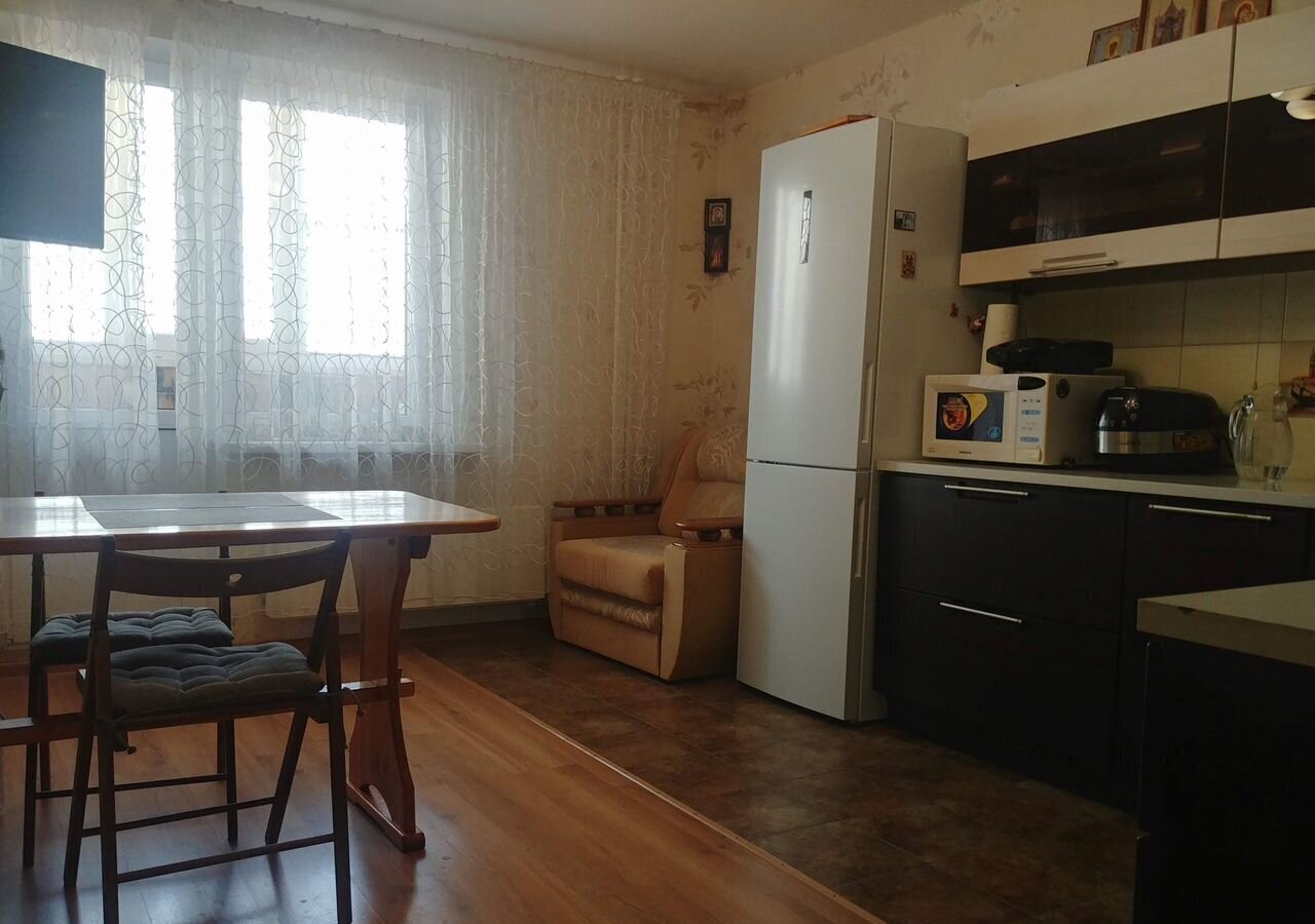 квартира г Краснодар р-н Прикубанский ул им. Героя Аверкиева А.А. 6 фото 2