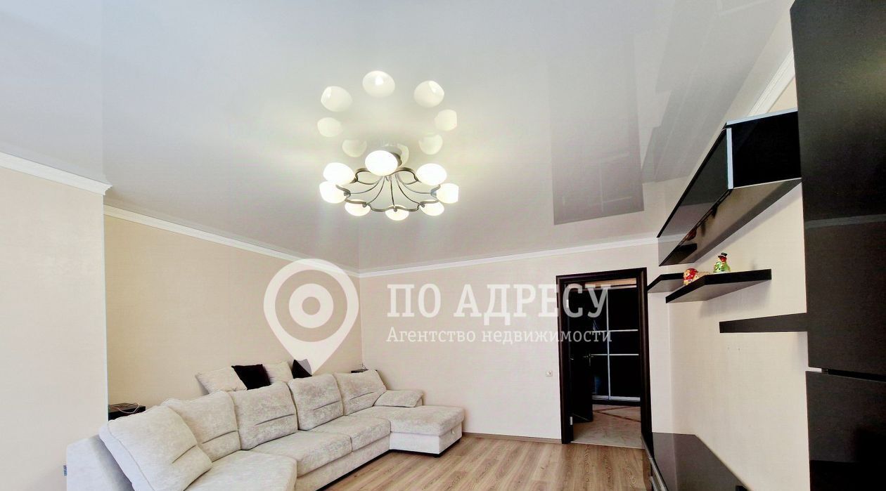 квартира г Саратов р-н Кировский ул им Зарубина В.С. 51 фото 3