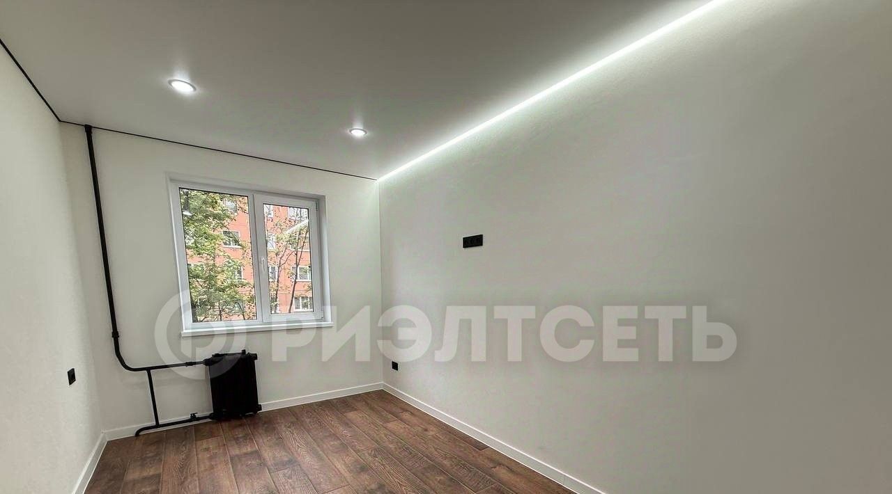 квартира г Мурманск р-н Октябрьский проезд Капитана Тарана 15 фото 8