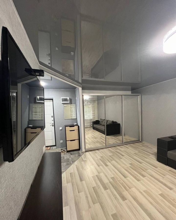 квартира г Волгоград р-н Советский пр-кт Университетский 23 фото 1