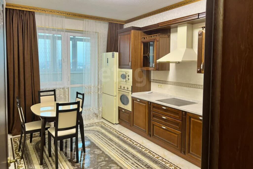 квартира г Краснодар р-н Центральный ул Октябрьская 181/2к 3 фото 2