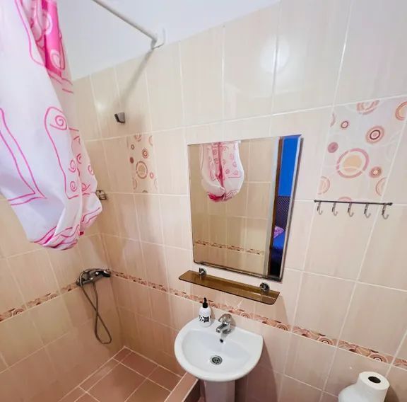 комната г Геленджик ул Череватенко 10 Центр фото 3