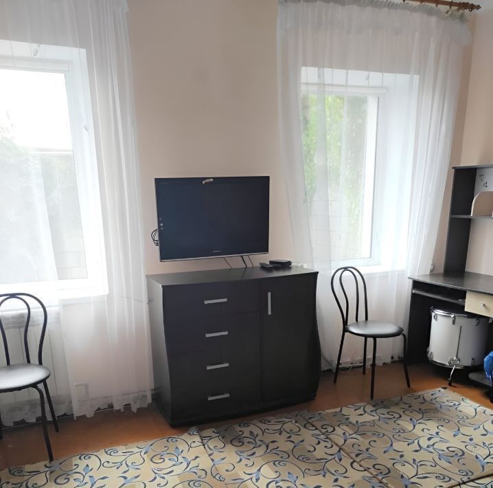 квартира г Симферополь р-н Центральный ул Интернациональная 25 фото 3