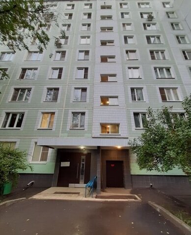 метро Лианозово б-р Карельский 8к/1 фото
