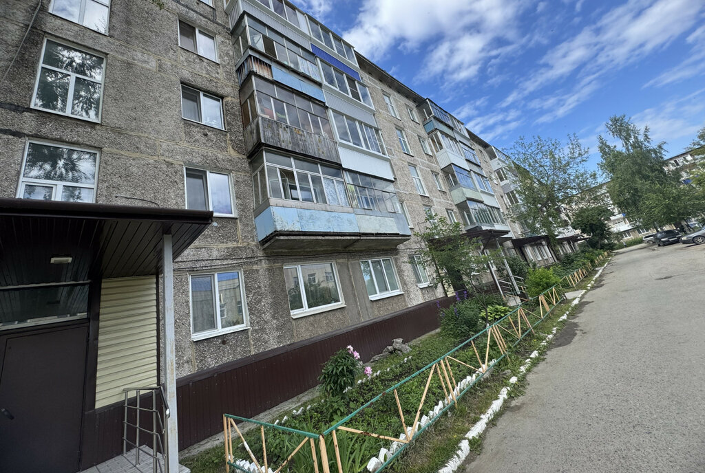квартира г Нижний Тагил ул Тельмана 13 фото 1