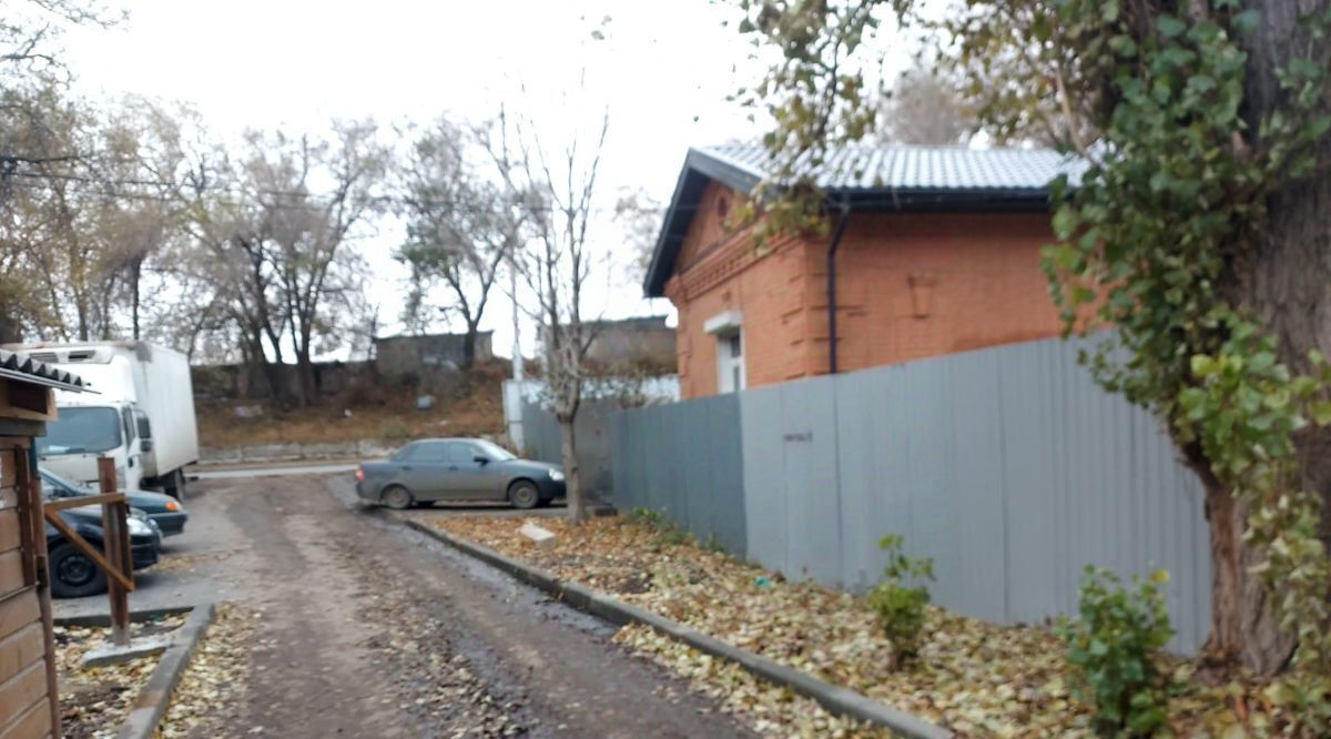 дом г Саратов р-н Октябрьский проезд 2-й Станционный фото 1