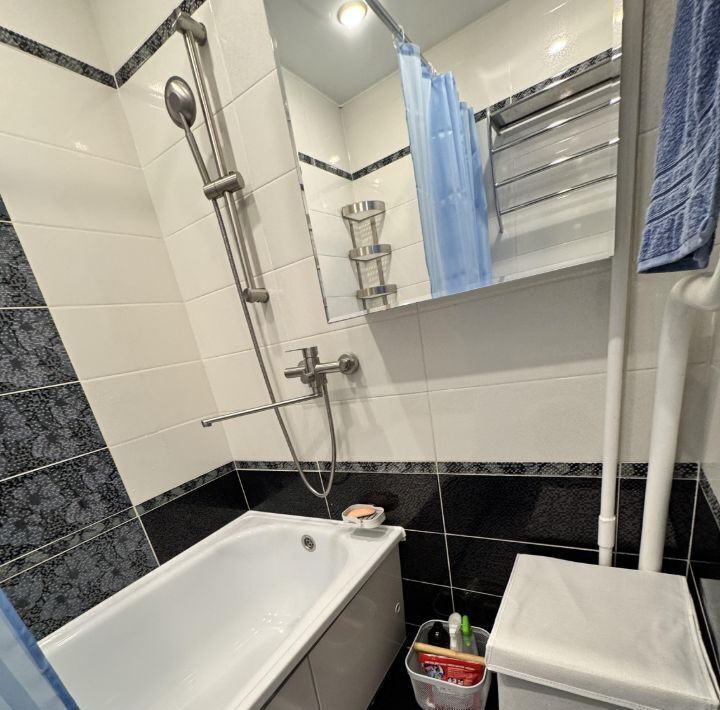 квартира г Челябинск р-н Курчатовский ул Салавата Юлаева 34 фото 8