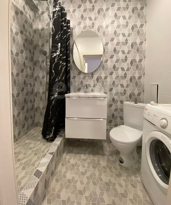 квартира г Краснодар ул им. Карякина 5к/3 фото 10